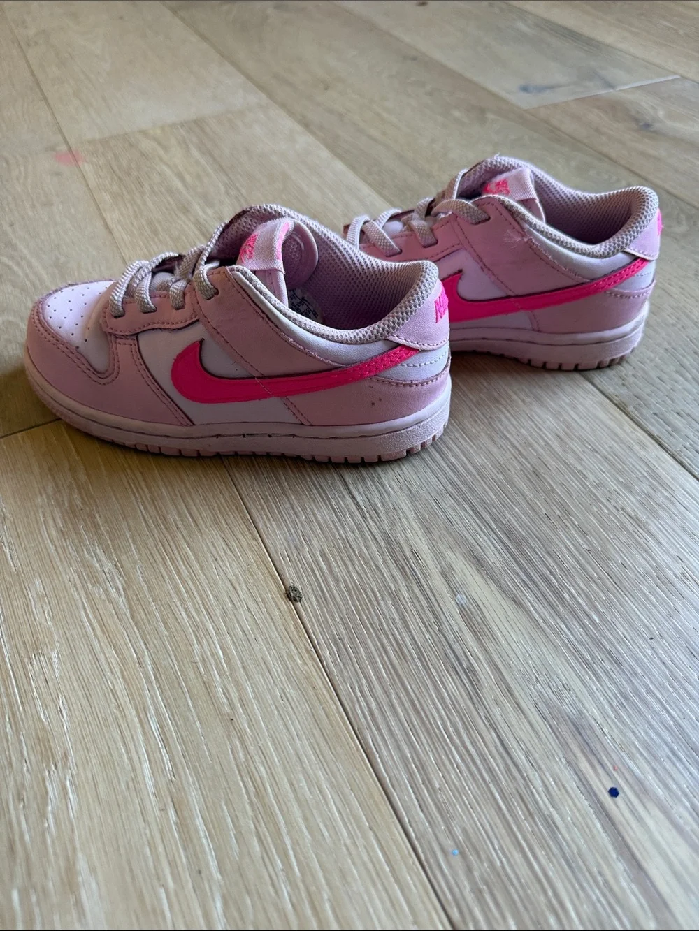Nike Kids Pink Low-Top Sneakers with Hot Pink Swoosh